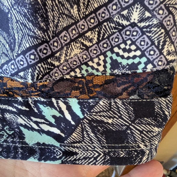 Shellys London Blue and Purple Fit and Flare Dress with Scoop Neck - Picture 7 of 10